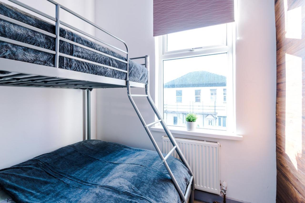 Empire - Dickson Road Apartment Blackpool