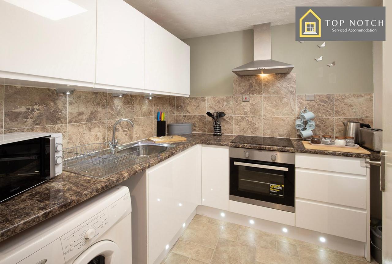 2 Bedroom At , Top Notch Serviced , Free Wifi Apartment Blackpool