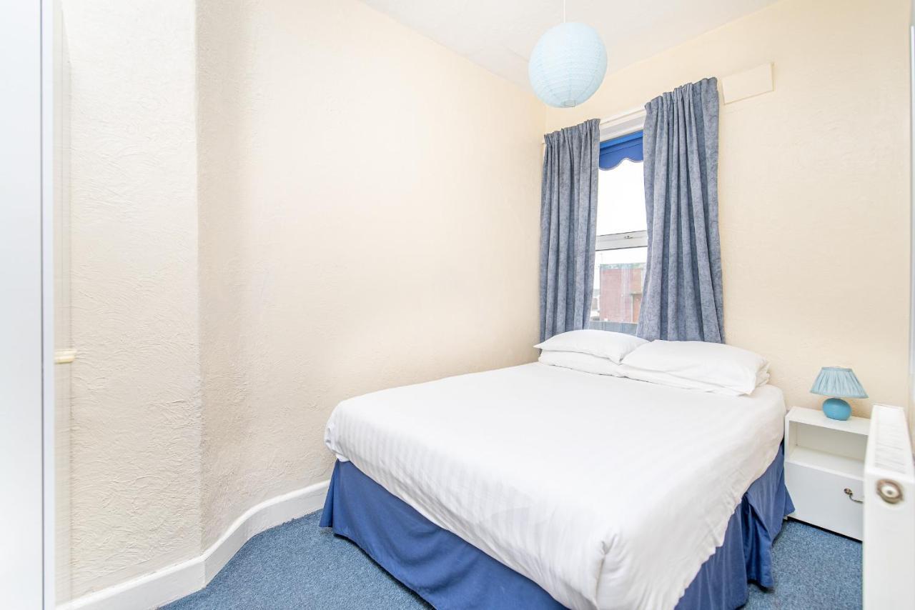 Sandpiper Apartment *