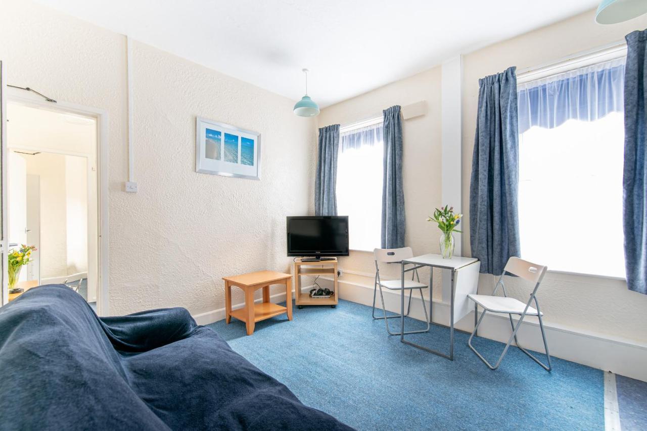 Sandpiper Apartment *