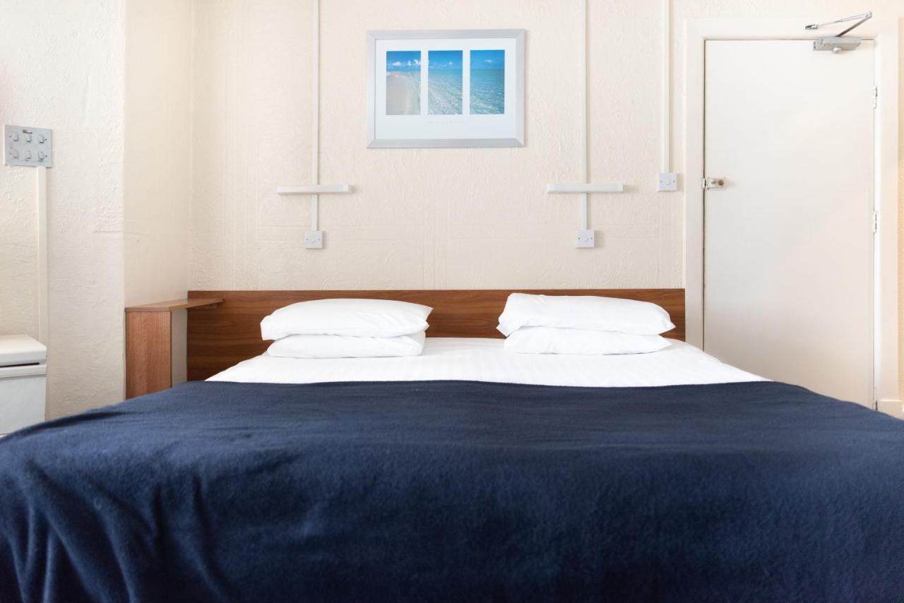 Sandpiper Apartment *
