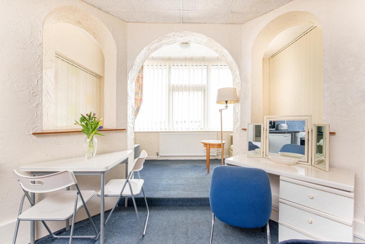 Sandpiper Apartment Blackpool