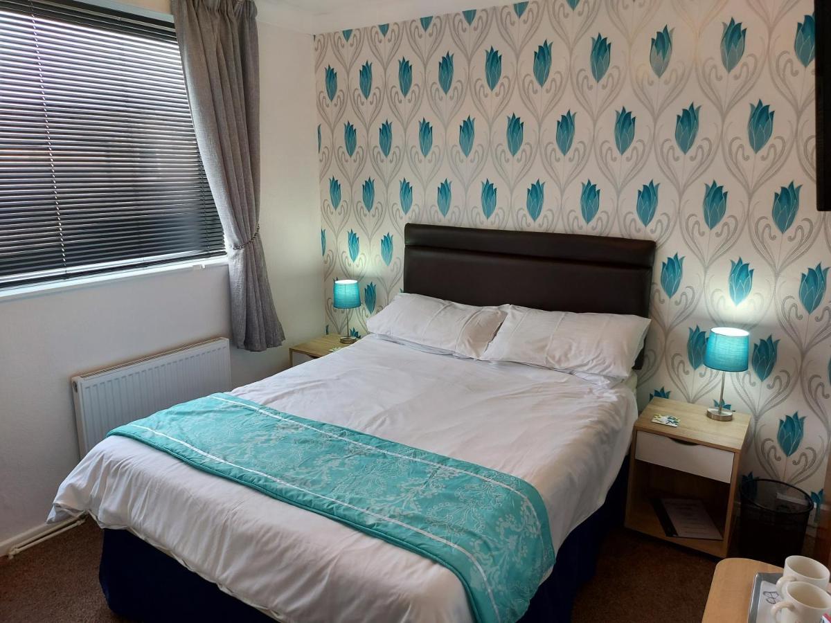 Blackpool Lodge 3*