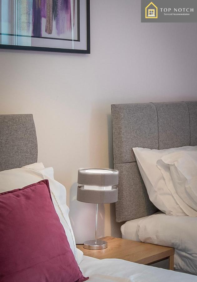 2 Bedroom At , Top Notch Serviced , Free Wifi Blackpool