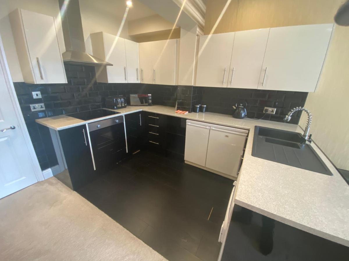 Apartment Boutique 2 Bed Gold Sleeps 10