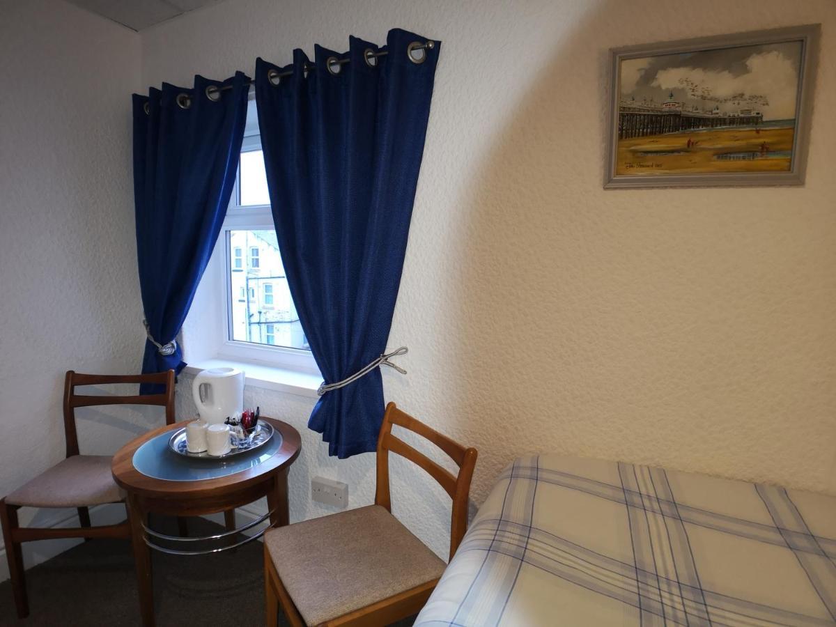 The Hopton Bed & Breakfast 2*