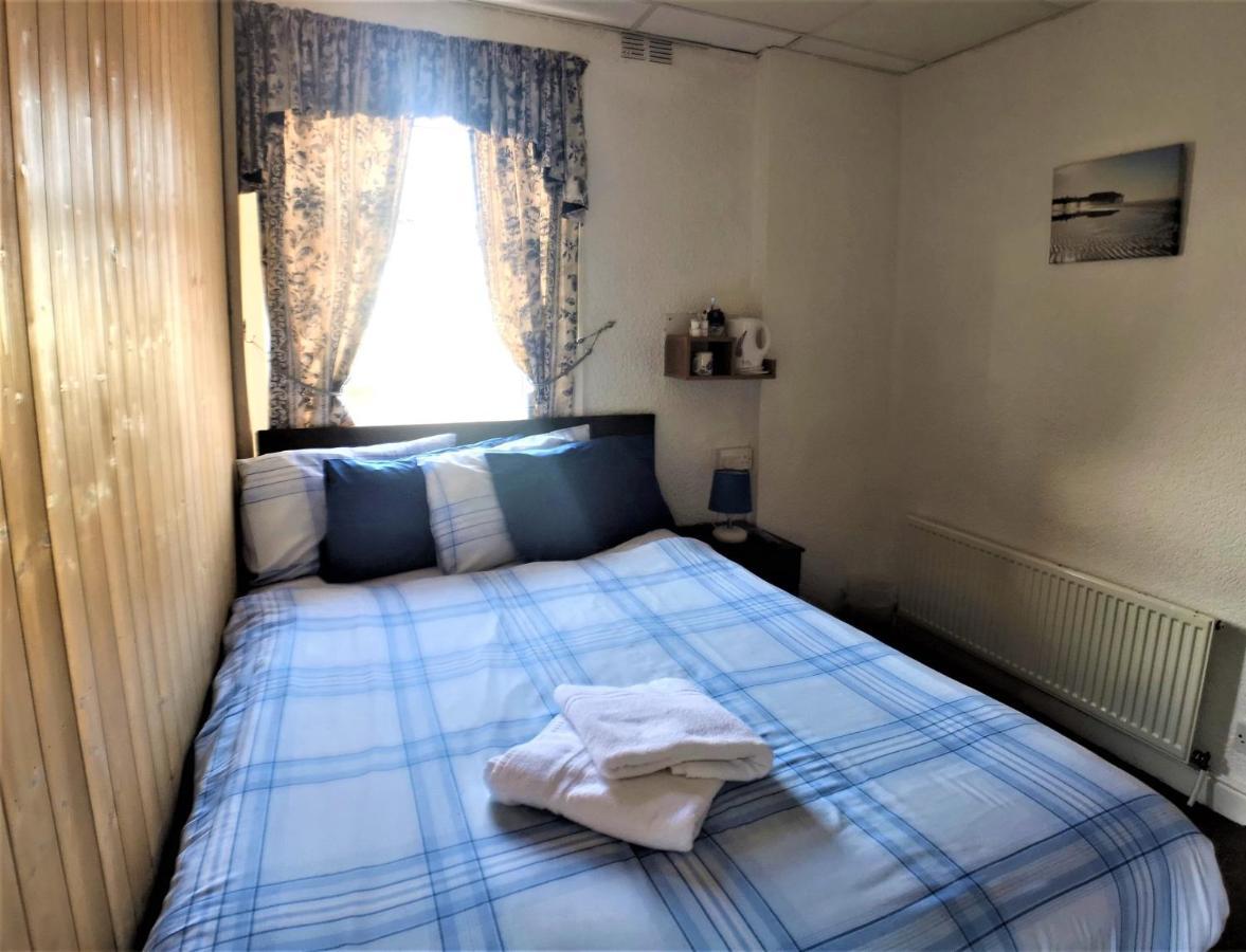 The Hopton Bed & Breakfast Blackpool