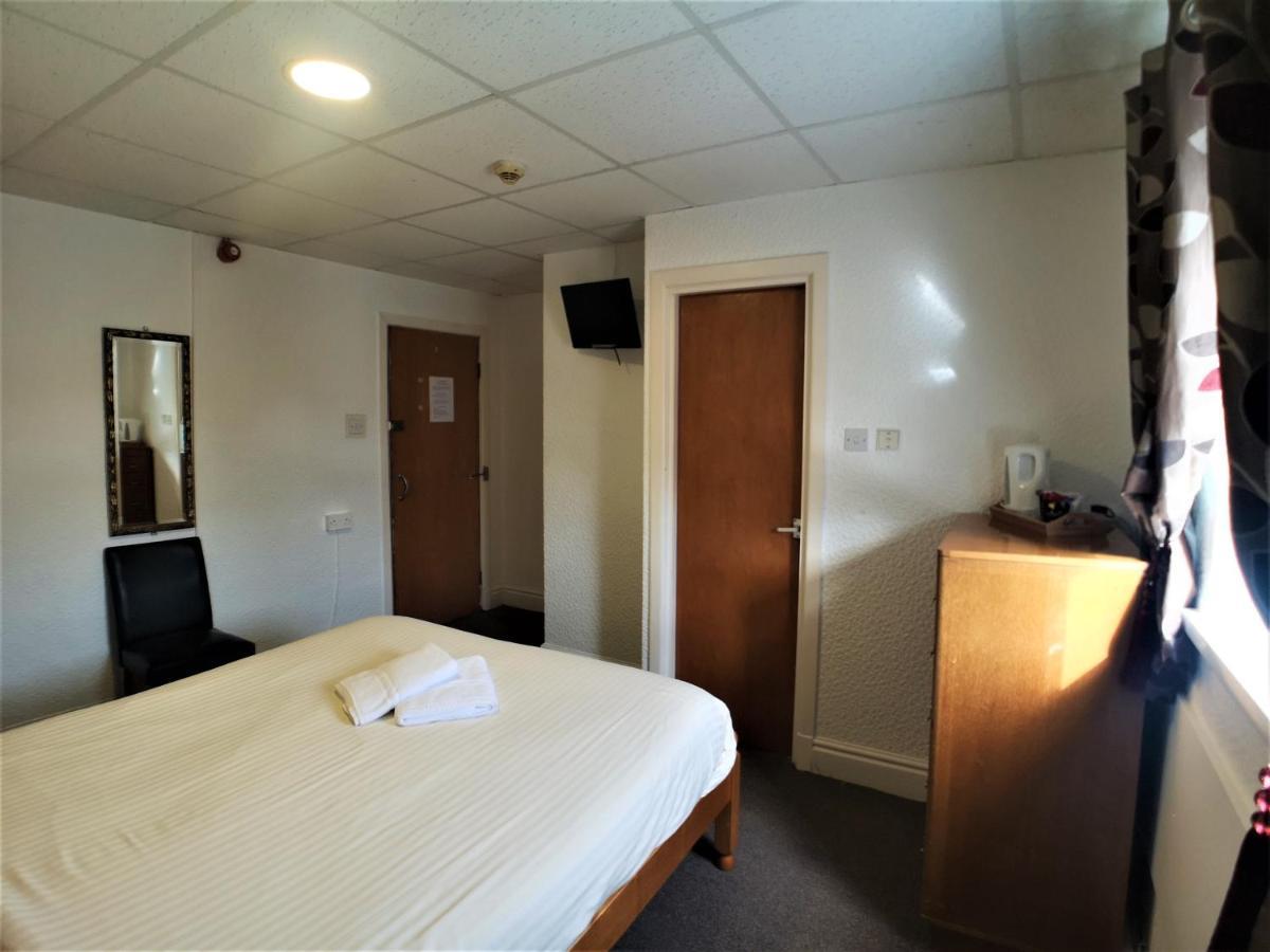 The Hopton Bed & Breakfast Blackpool