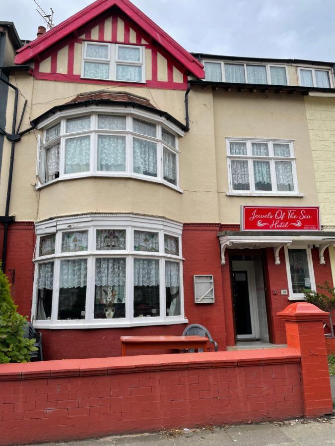 The Jewel Of The Sea Bed & Breakfast Blackpool