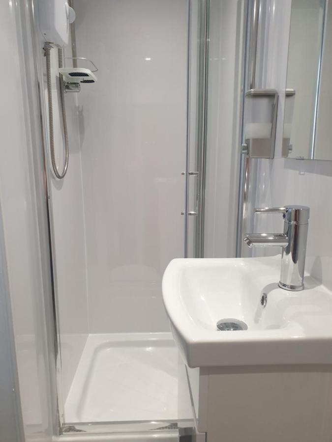 Langroyd Guest house