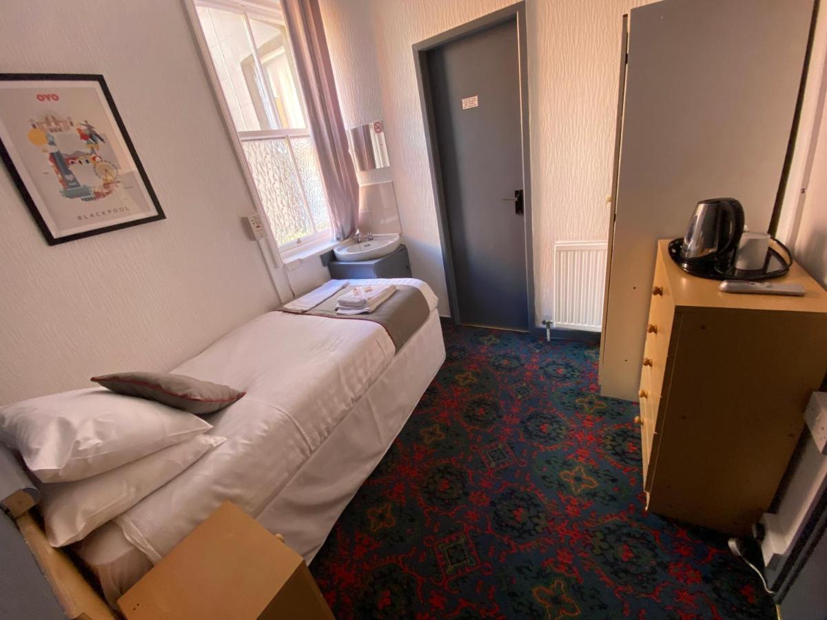 46 Hotel 3*