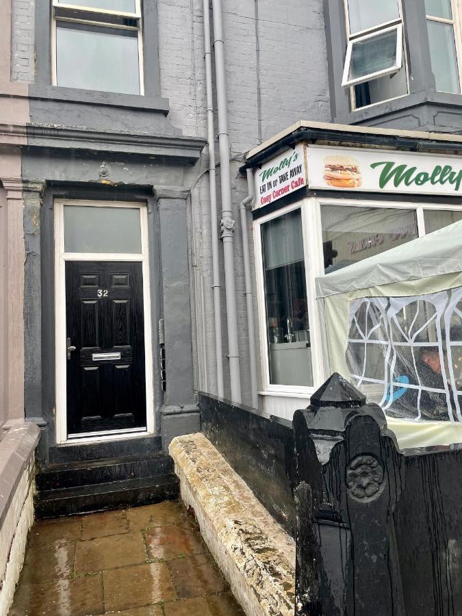Apartment 2 Bedroom At , Top Notch Serviced , Free Wifi Blackpool