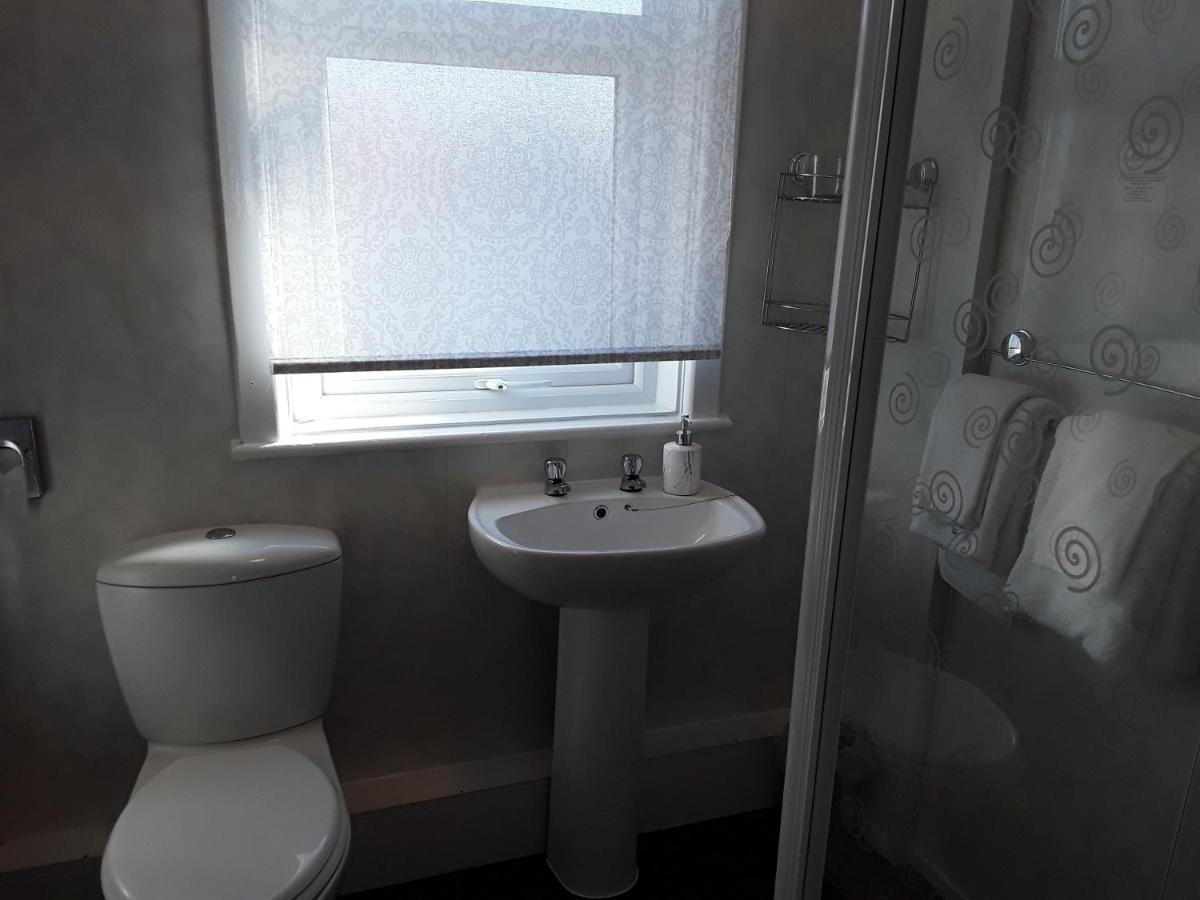 140 Bond Guest house Blackpool