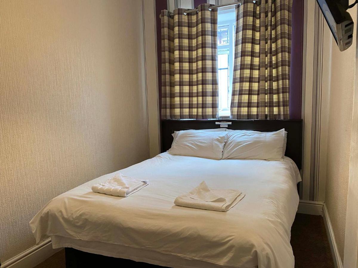 Arncliffe Hotel 3*