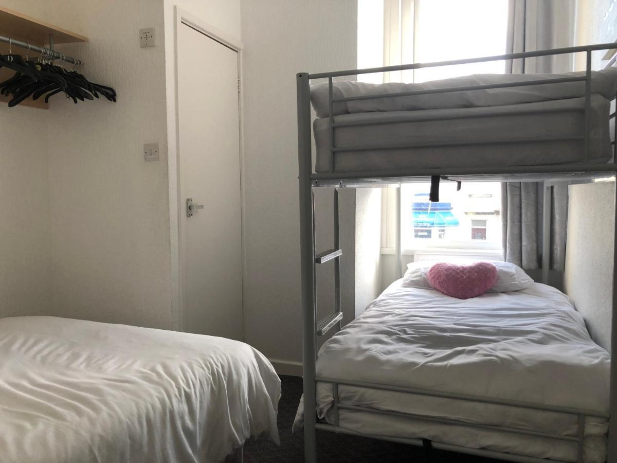 Guest house Melrose Blackpool