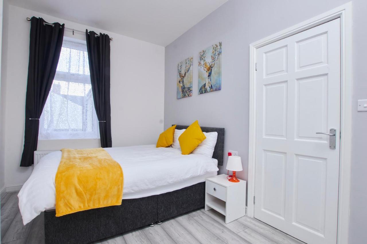 Apartment Stylish Gem - Great Location! Blackpool