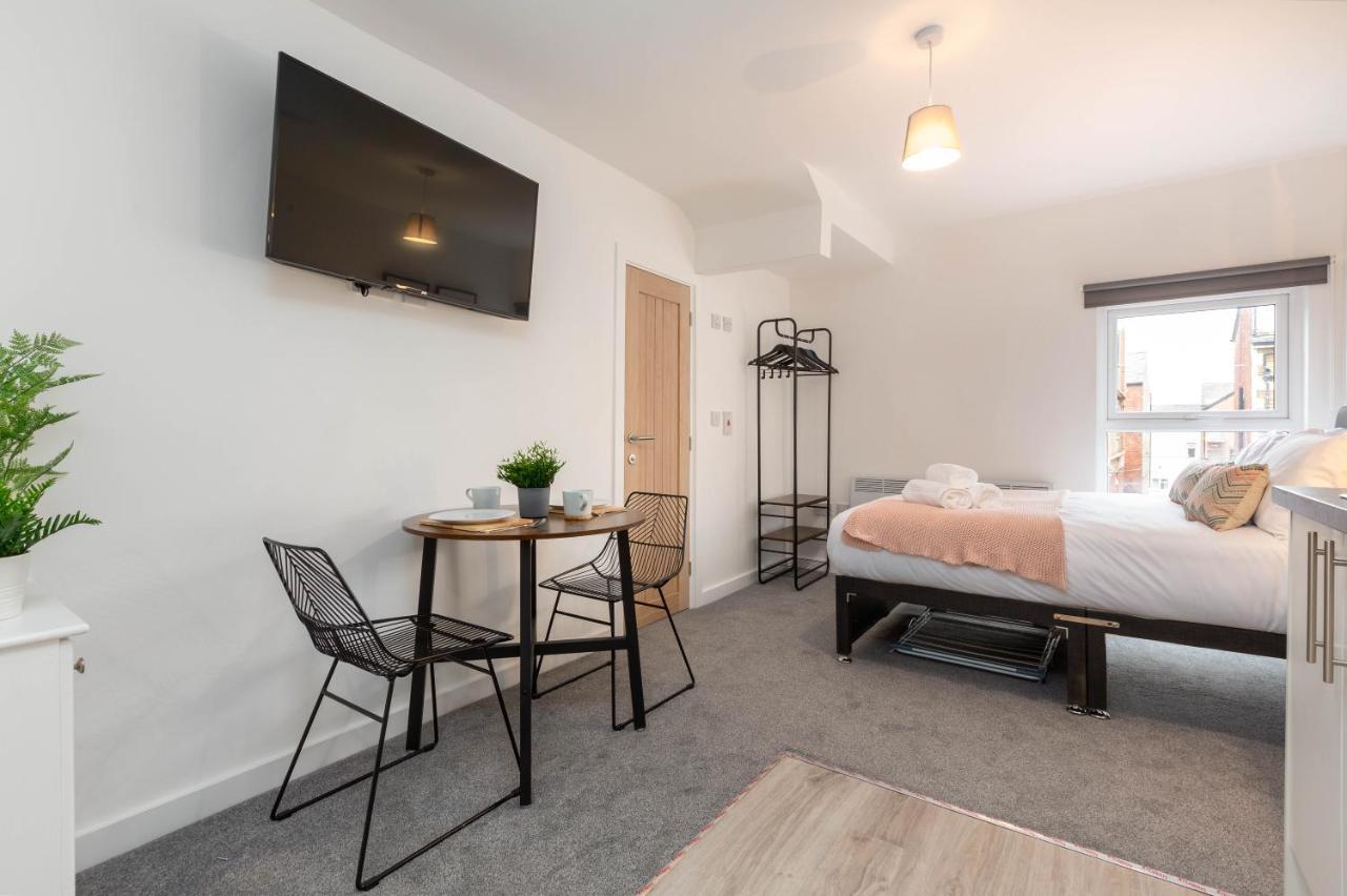 Apartment Charles Alexander Short - Charnley House *