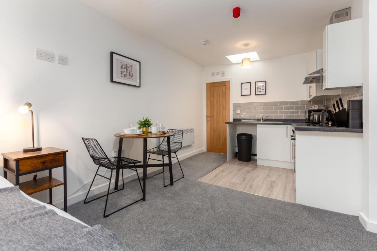 Apartment Charles Alexander Short - Charnley House *