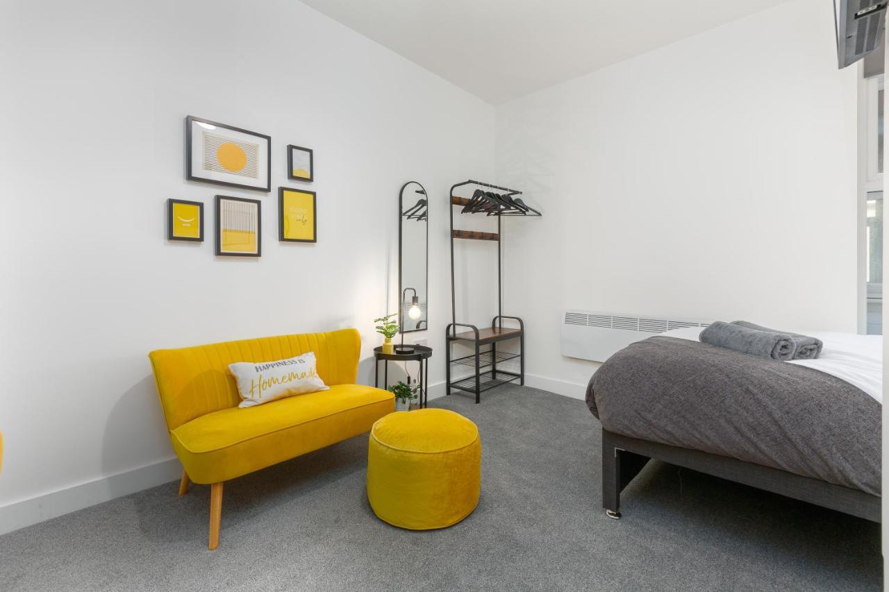 Charles Alexander Short - Charnley House Apartment