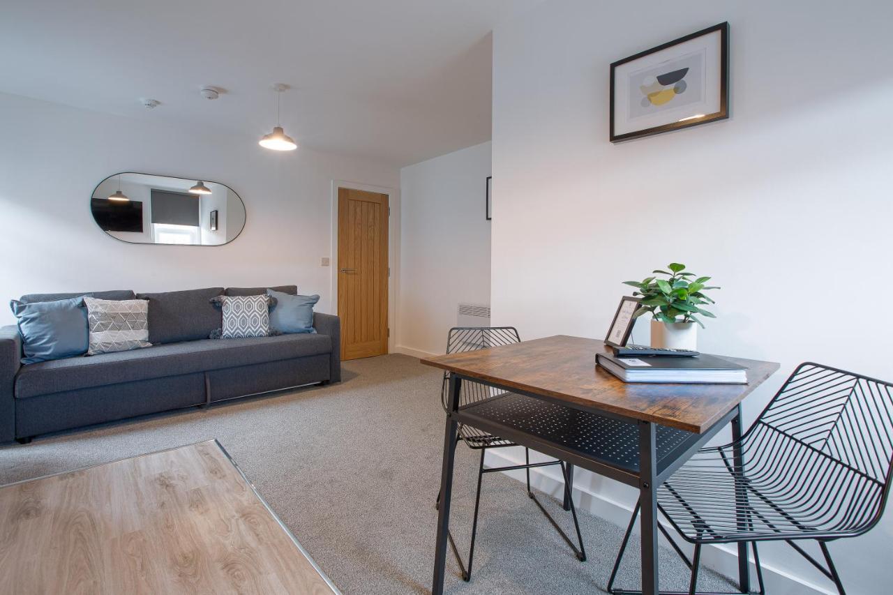 Apartment Charles Alexander Short - Charnley House *