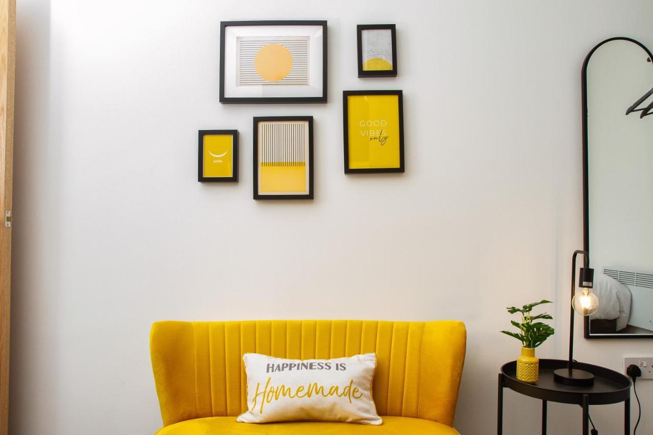 Charles Alexander Short - Charnley House Apartment *