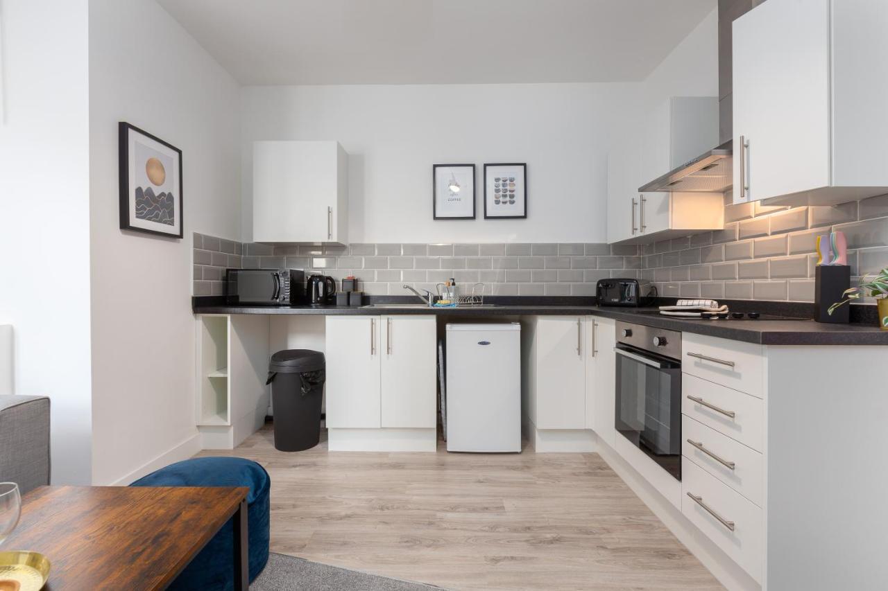 Apartment Charles Alexander Short - Charnley House Blackpool