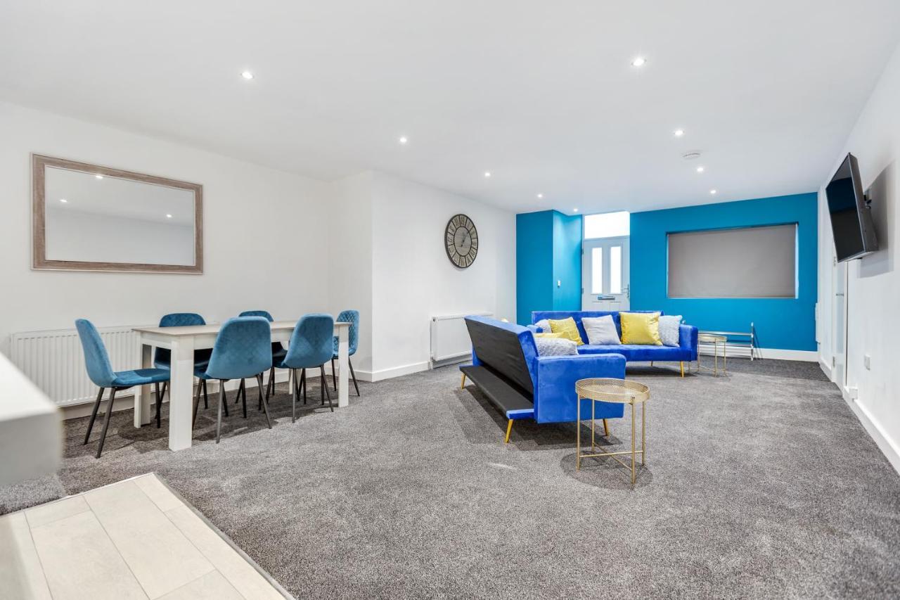 Apartment Bluebell Suites By Sasco Blackpool
