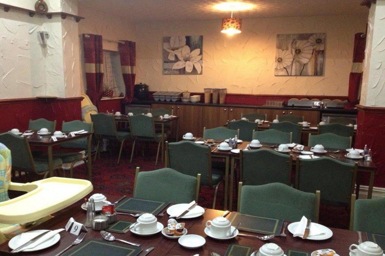 Hotel Hilbre 2*