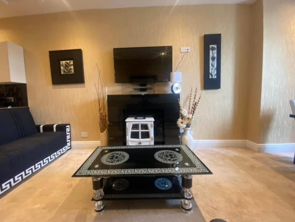 Apartment Boutique 2 Bed Gold Sleeps 10