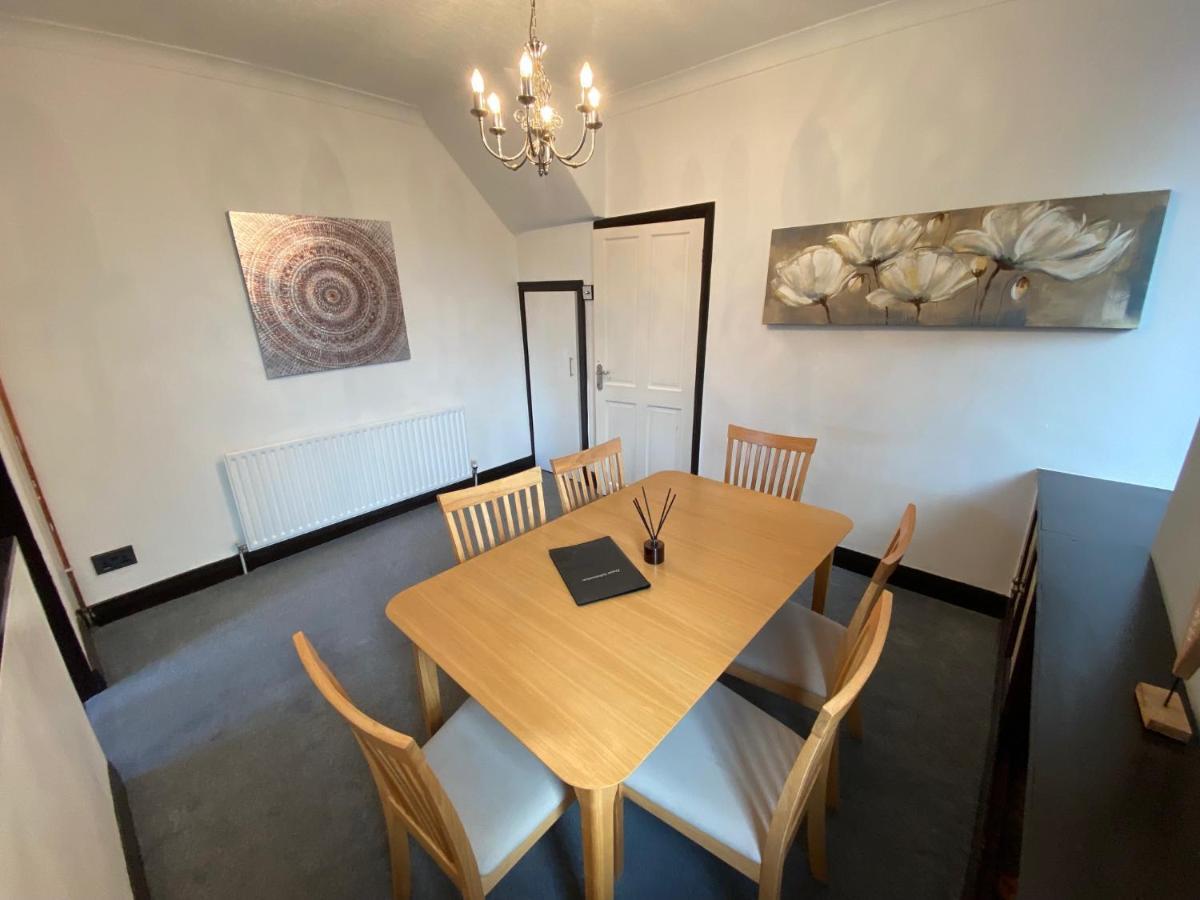 Holiday home Abode - Ansdell House