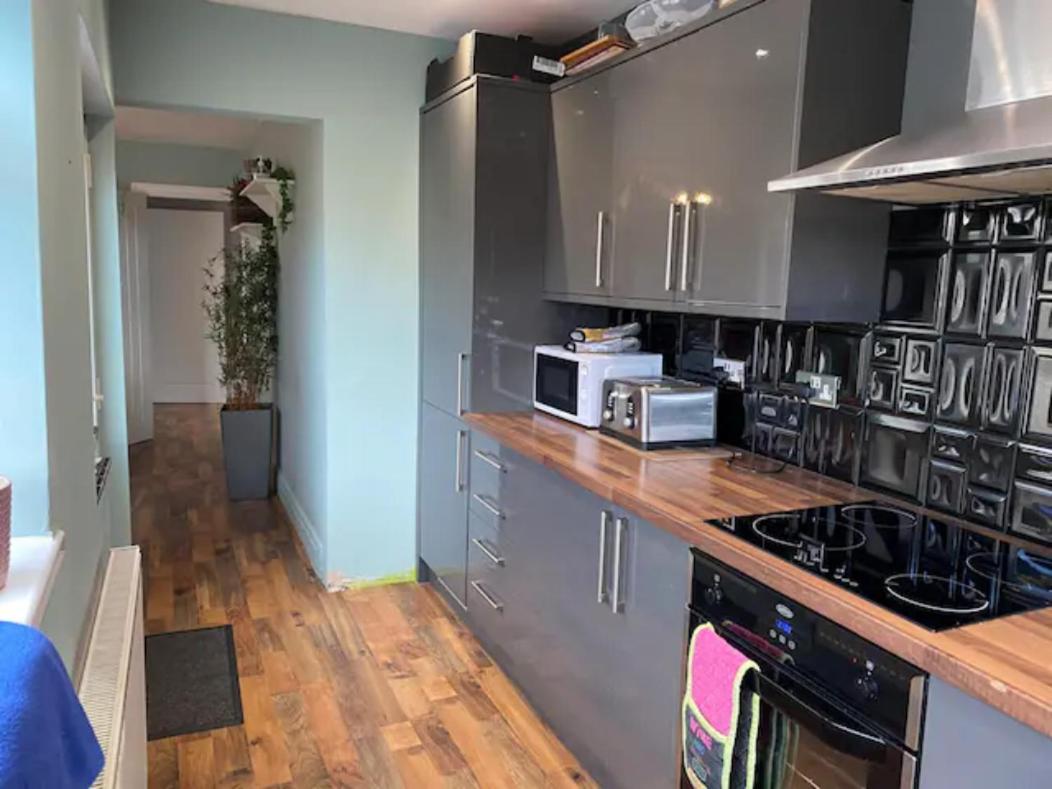 Holiday home Bamber House - Large Modern & Perfect Location *