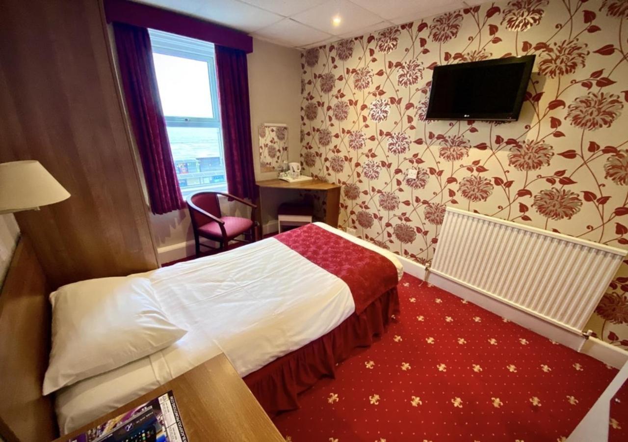 Hotel Doric