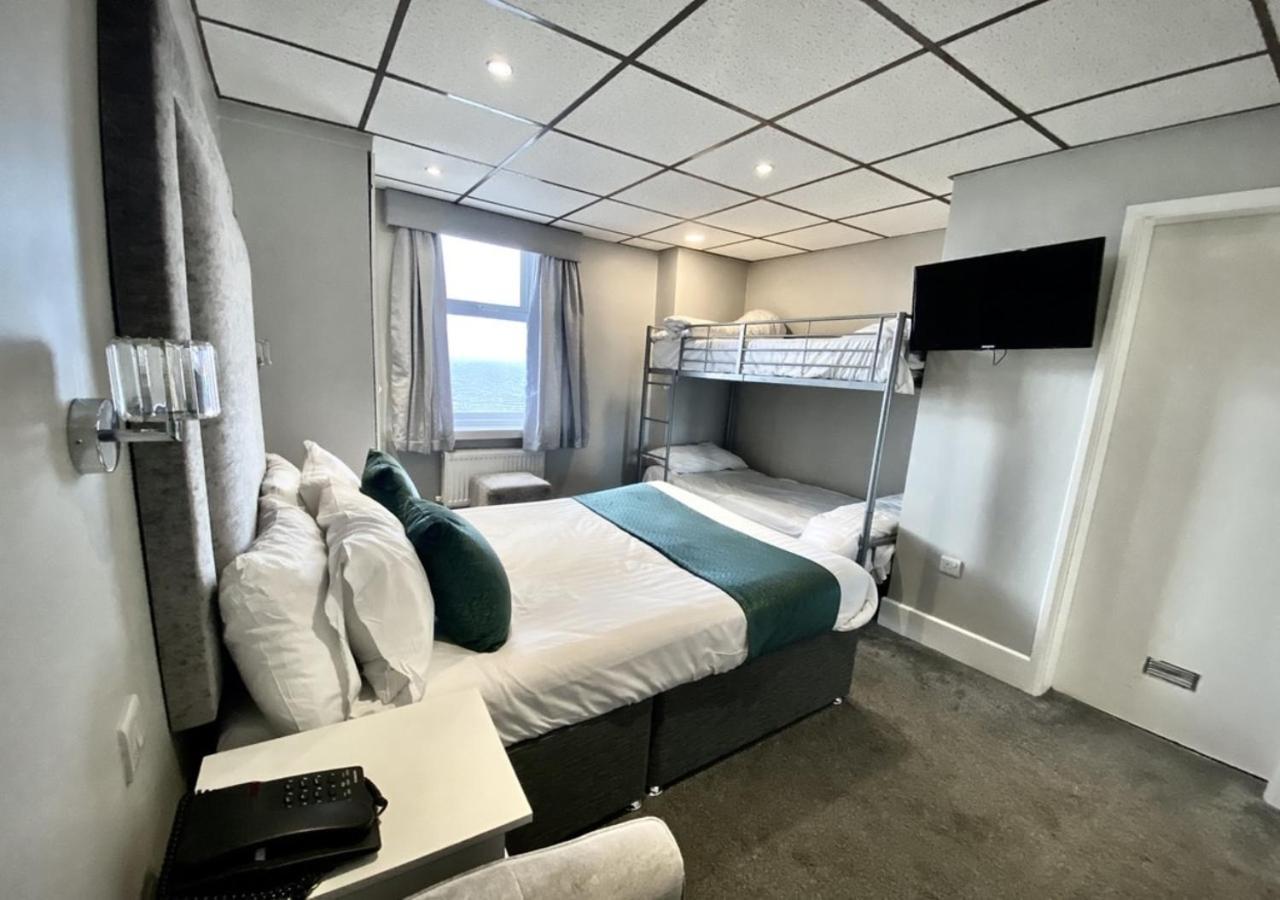 Doric 3* Blackpool