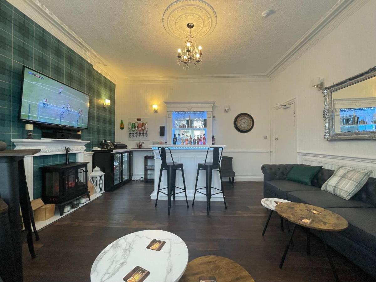 North Crest Bed & Breakfast Blackpool
