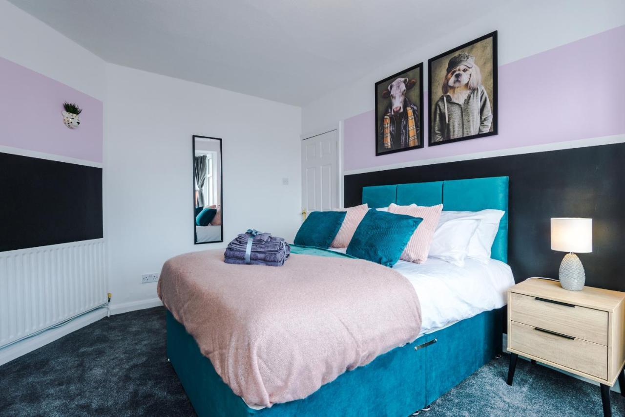 Beautiful Gem In - Parking & Garden Apartment Blackpool