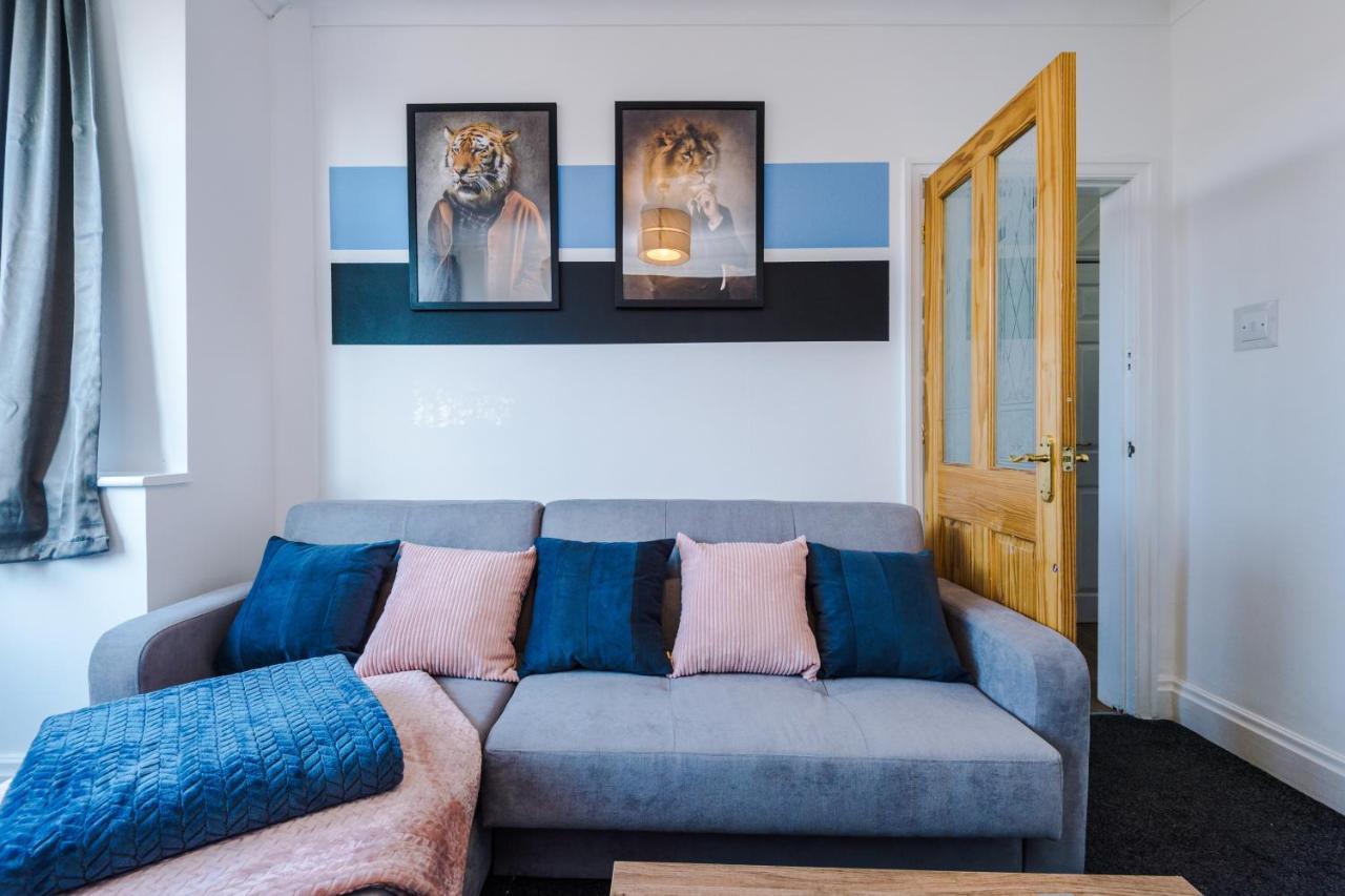 Apartment Beautiful Gem In - Parking & Garden
