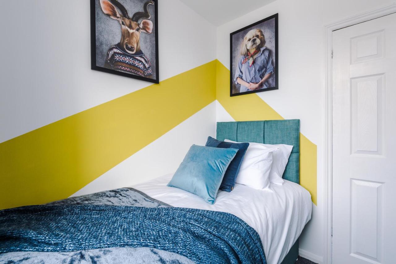 Beautiful Gem In - Parking & Garden Apartment *