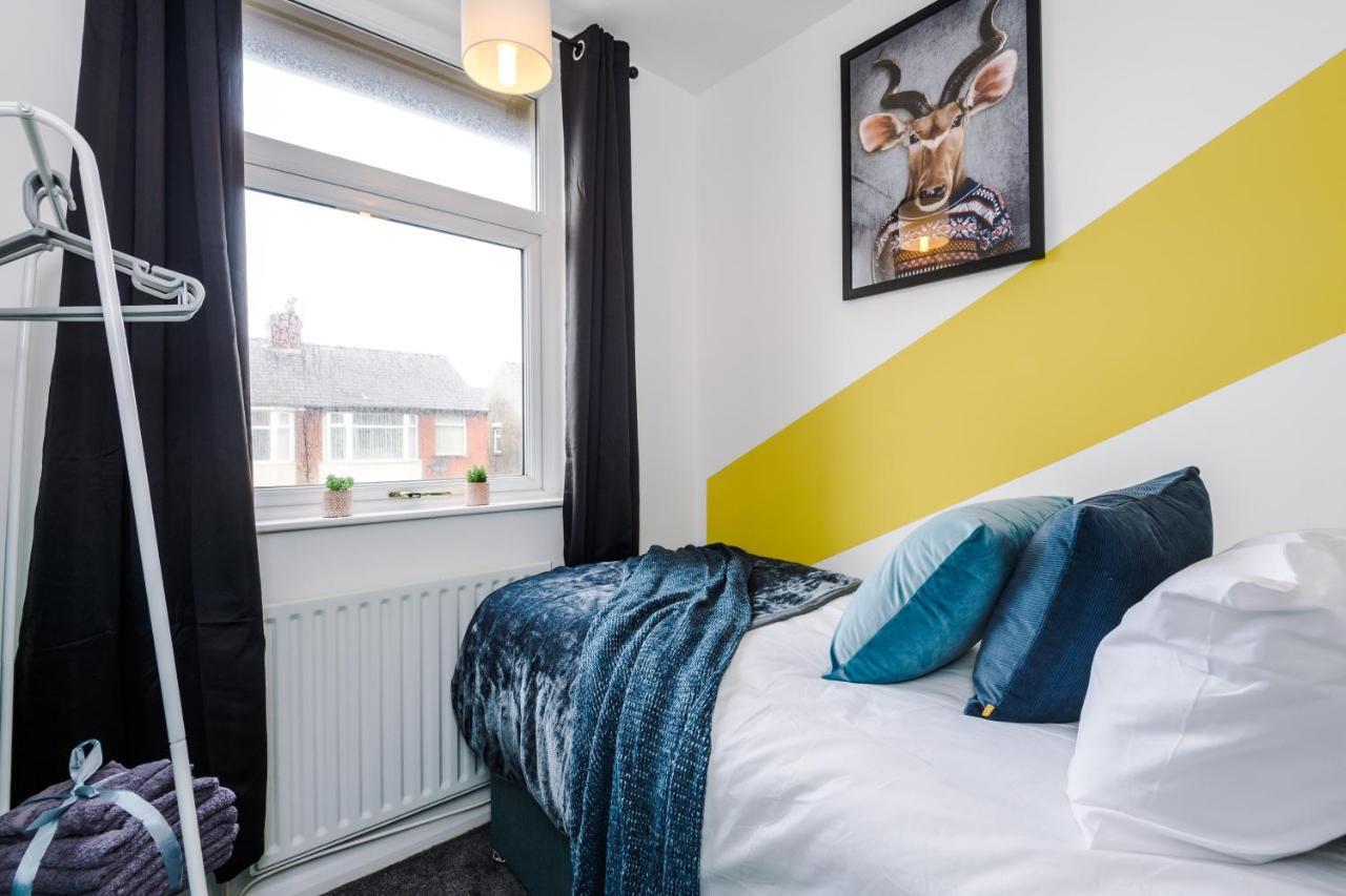 Apartment Beautiful Gem In - Parking & Garden Blackpool