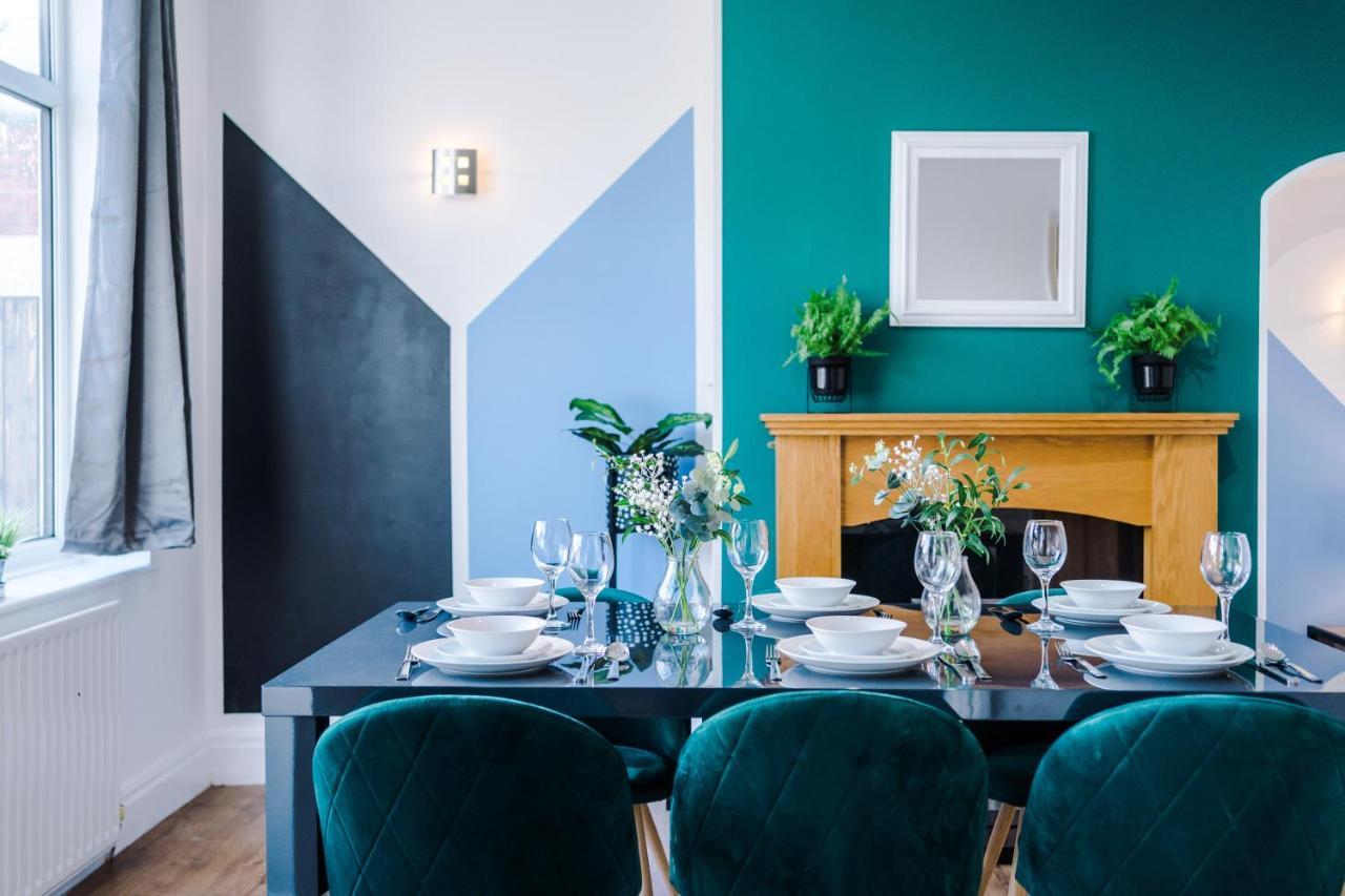 Beautiful Gem In - Parking & Garden Apartment *