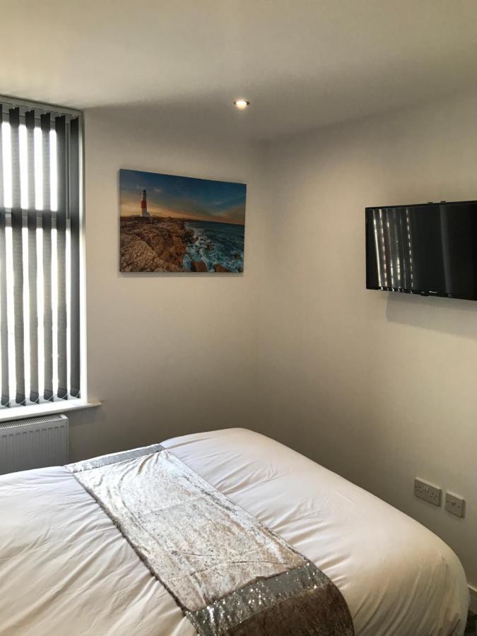 Shores Apartment