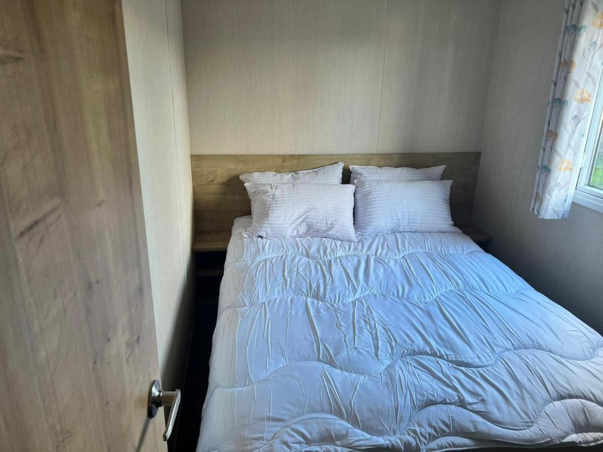 Caravan In Haven Marton Mere Holiday park