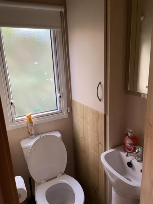 Caravan In Haven Marton Mere