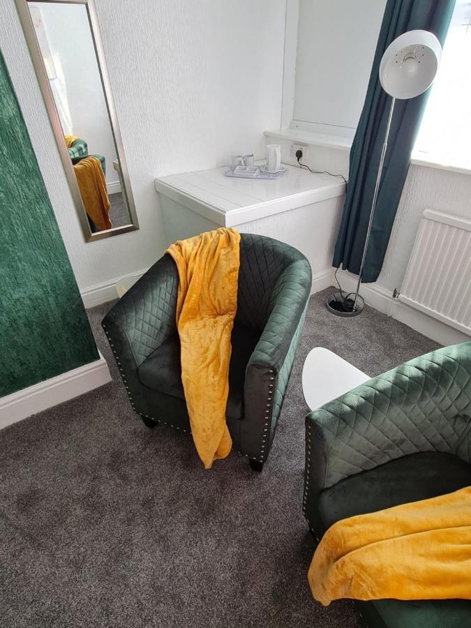 Waters Edge 3* Blackpool