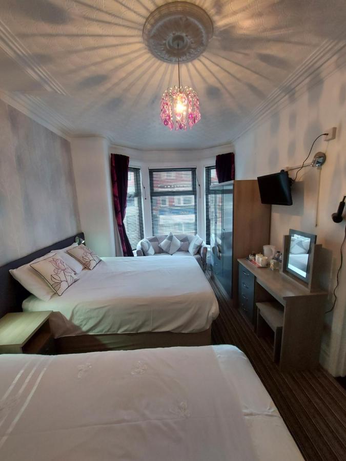Bed & Breakfast Blackpool Lodge
