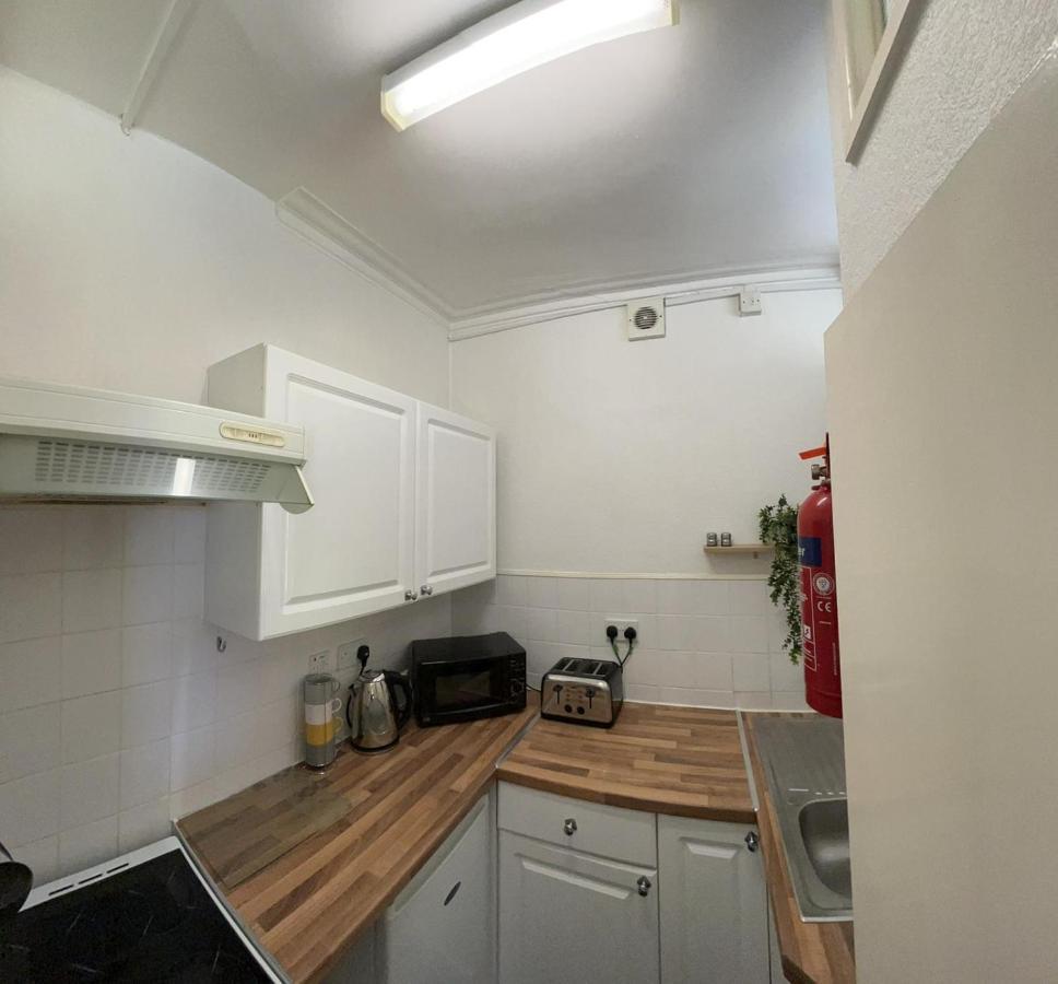 Galaxy Flats Apartment *