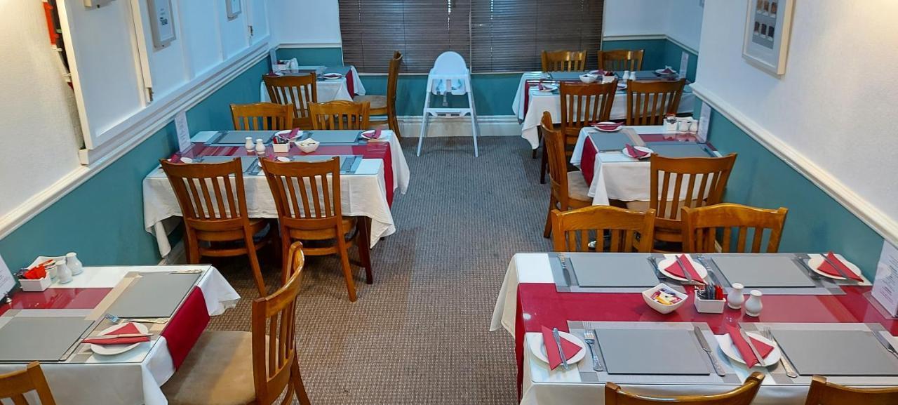 Blackpool Lodge Bed & Breakfast