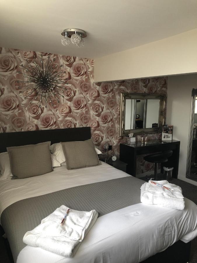 Bed & Breakfast Fox Blackpool
