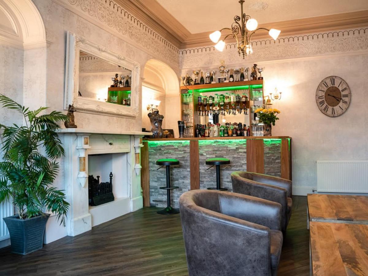 Bed & Breakfast Fox Blackpool