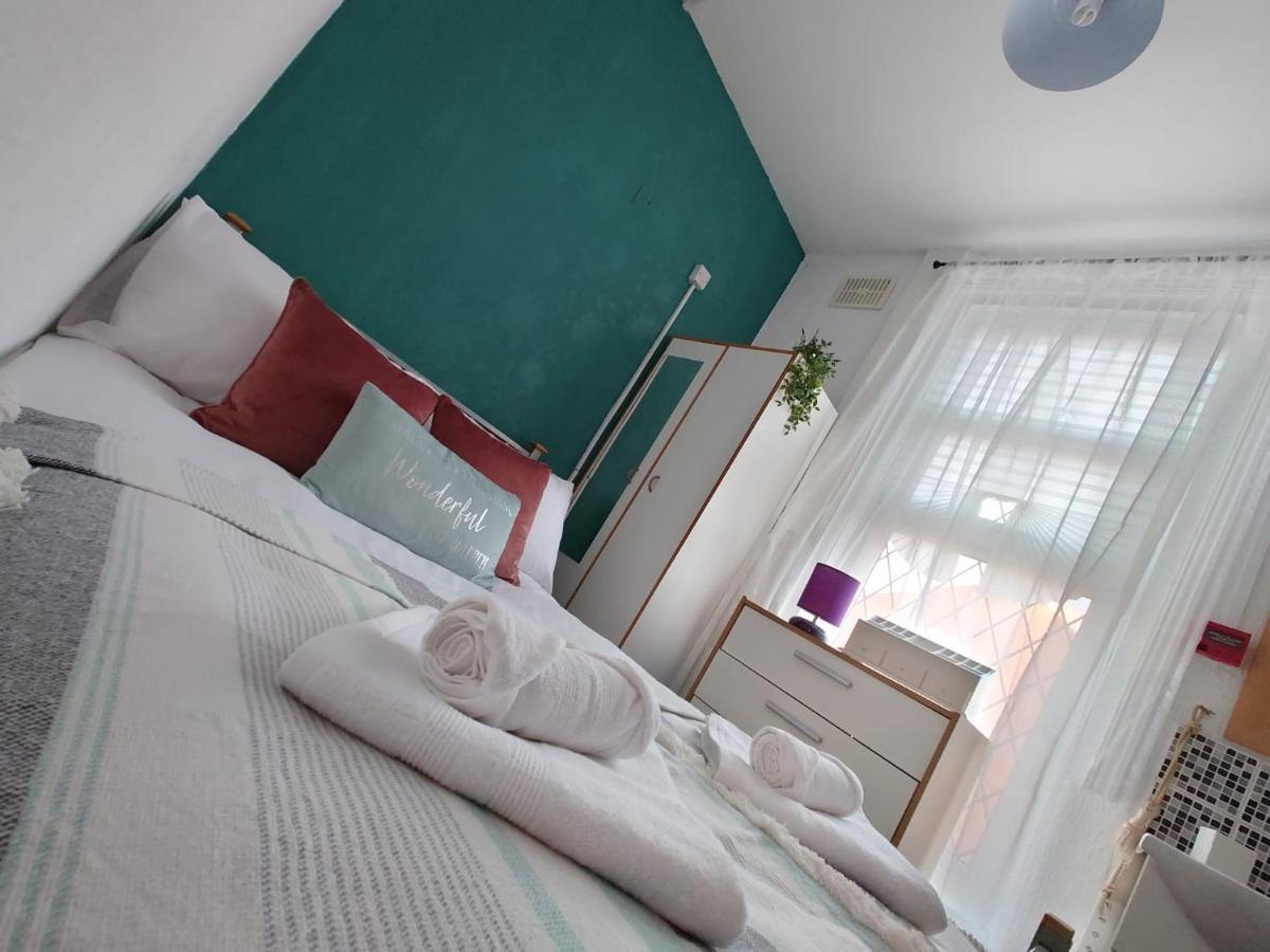 Galaxy Flats Apartment