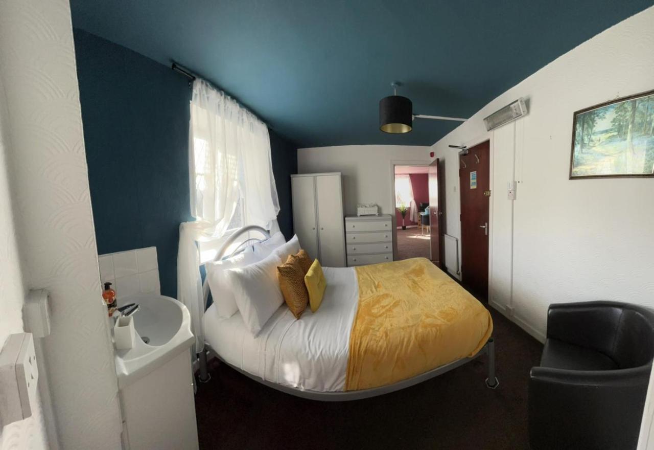 Galaxy Flats Apartment *